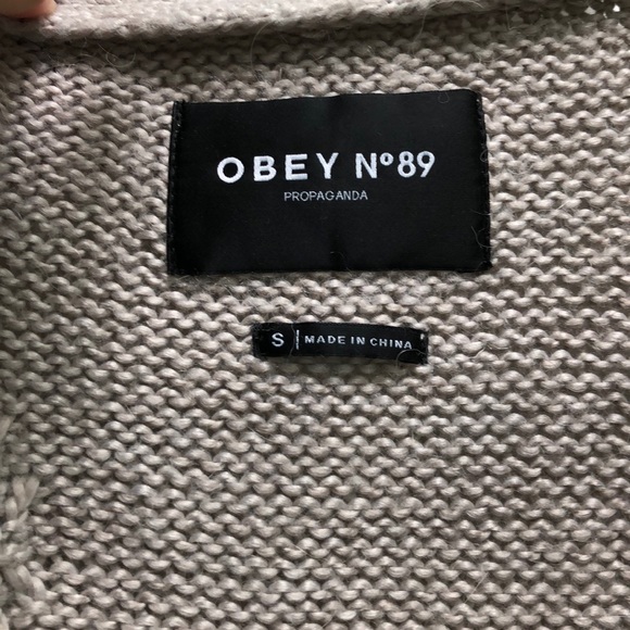 Obey oversized sweater - Picture 2 of 4